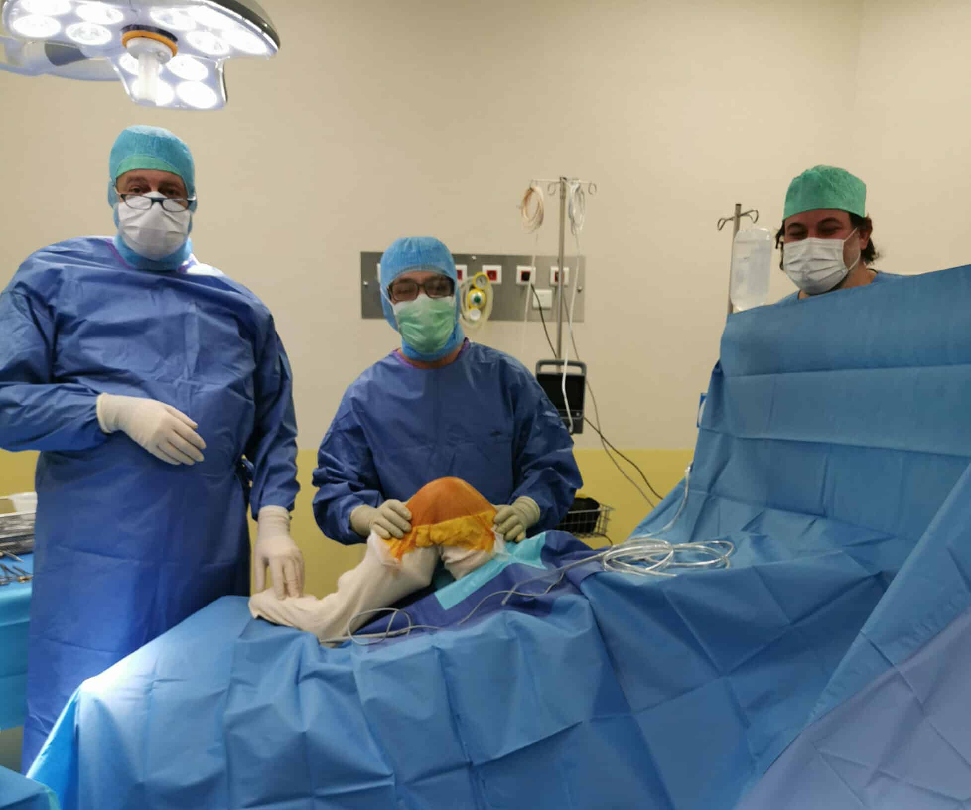 Première pose de prothèse totale de genou en ambulatoire Vivalto Santé